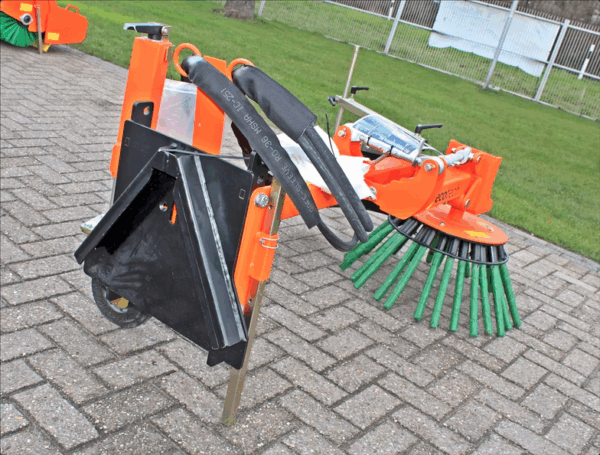 Ecotech WKT 7 Wildkrautbürste – Bild 3