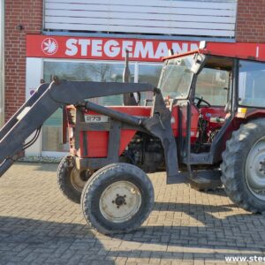 Schlepper Massey Ferguson Typ 273 mit STEGEMANN Frontlader